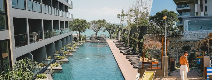 Golden Tulip Pattaya Beach Resort, พัทยา